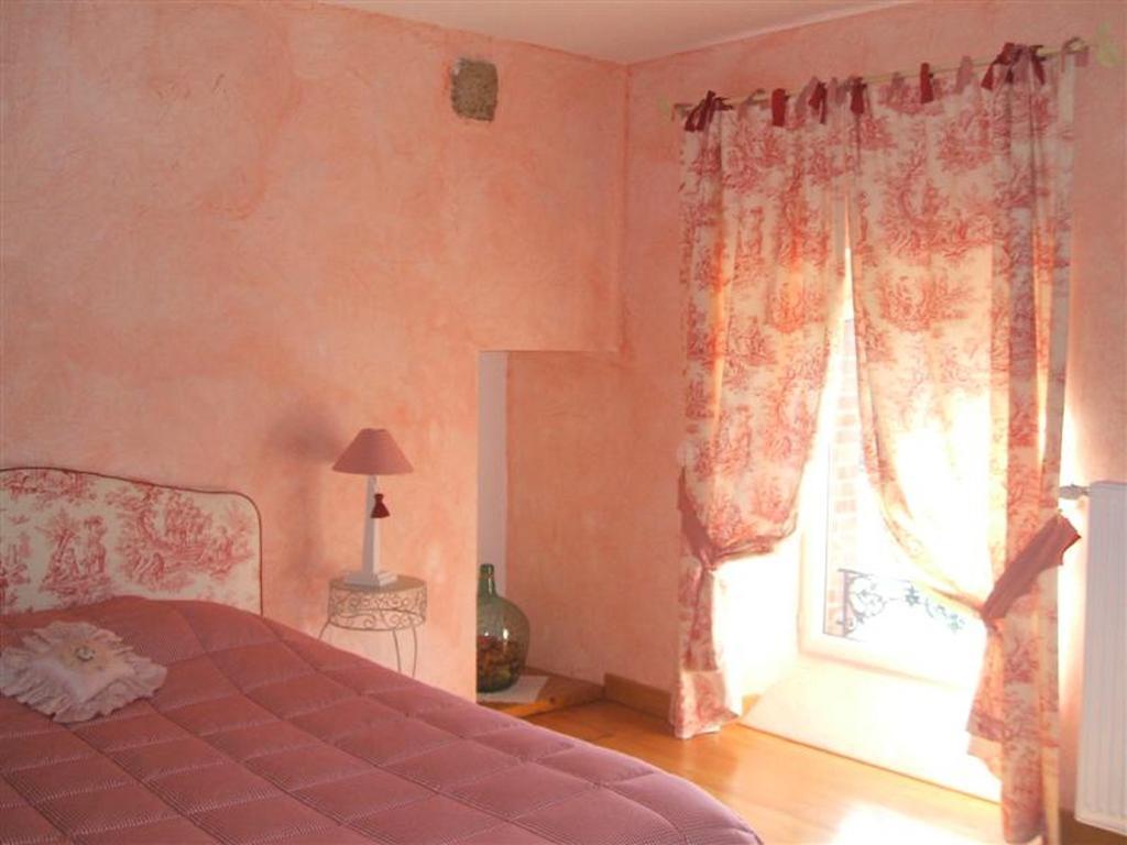 Bed and Breakfast Les Sources Poilley  Екстер'єр фото
