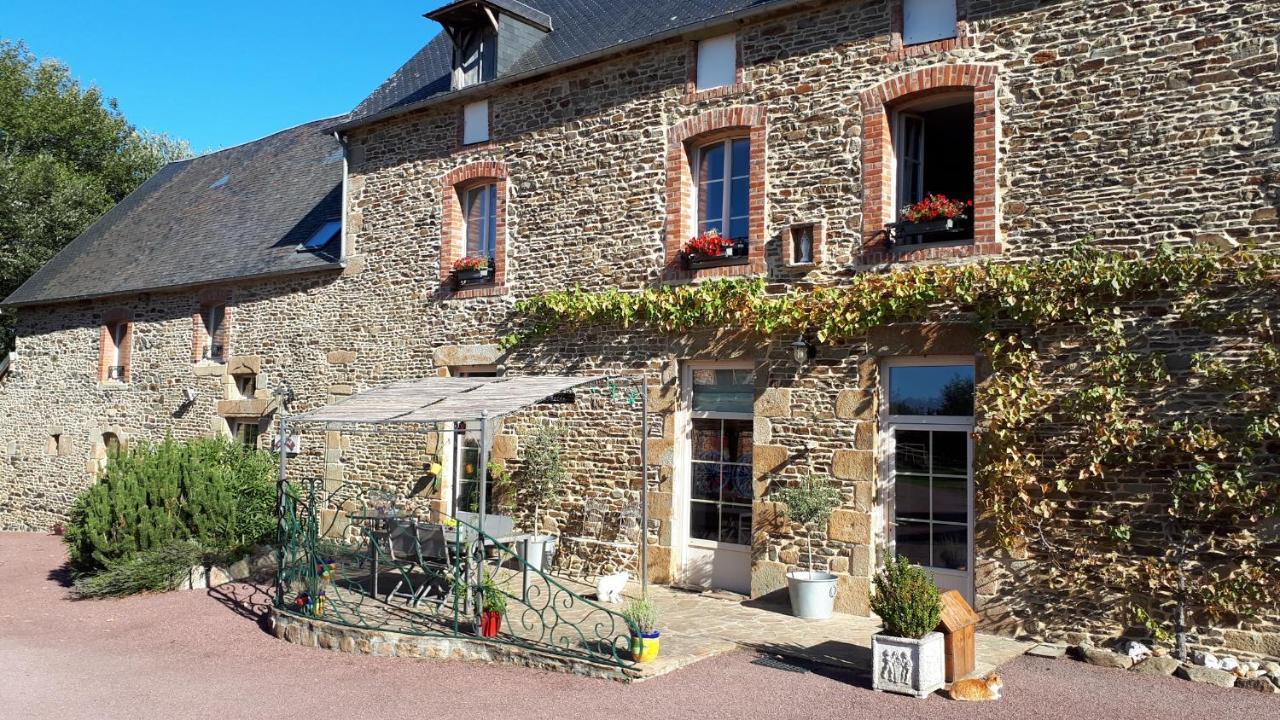 Bed and Breakfast Les Sources Poilley  Екстер'єр фото